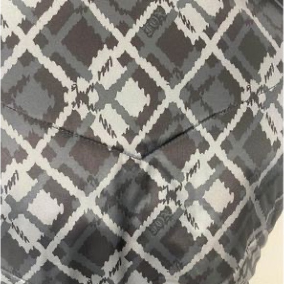 Women’s XS/S Fox Racing Reversible Puffer Vest - Picture 3 of 10